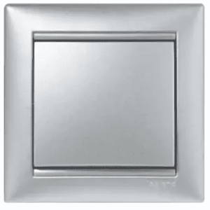 770101 Выключатель Алюминий Legrand Valena 1 кл.